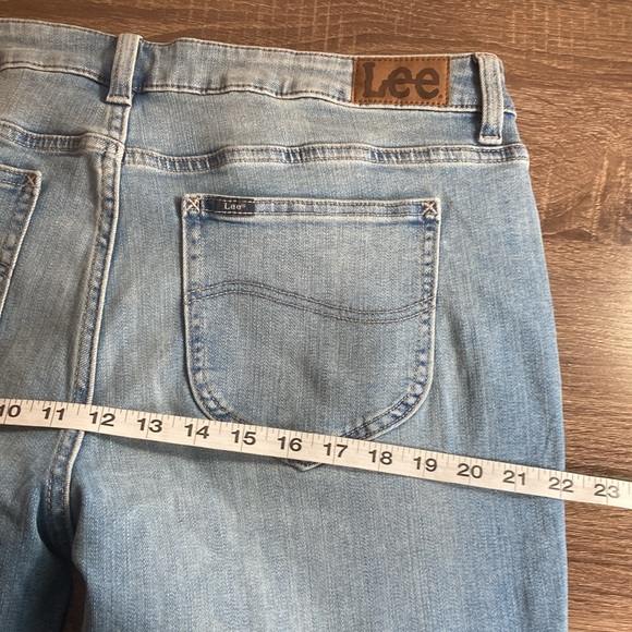 NWT Womens Size 16 Petite Straight Leg Regular Fit Anchor Jeans - Picture 9 of 9